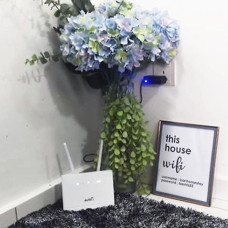 Iris 55 Corner Lot House Spacious Outdoor With Wi-Fi Johor Bahru Exterior photo